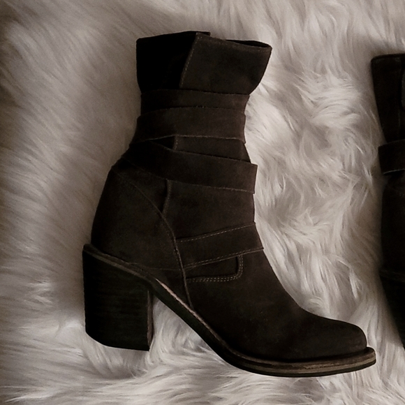 Jeffrey Campbell Ibiza Last France army green suede wrap around boots Si… - Picture 3 of 9